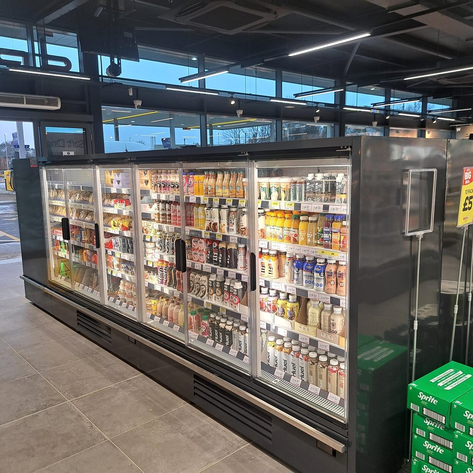 Nurdil camlı kapılı soğutucu dolap, market içecek reyonu